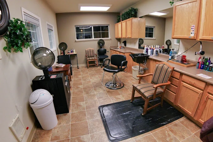 Image of Maple Ridge by Bonaventure (8)