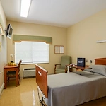 Image of West Delray Nursing & Rehab Center (2)