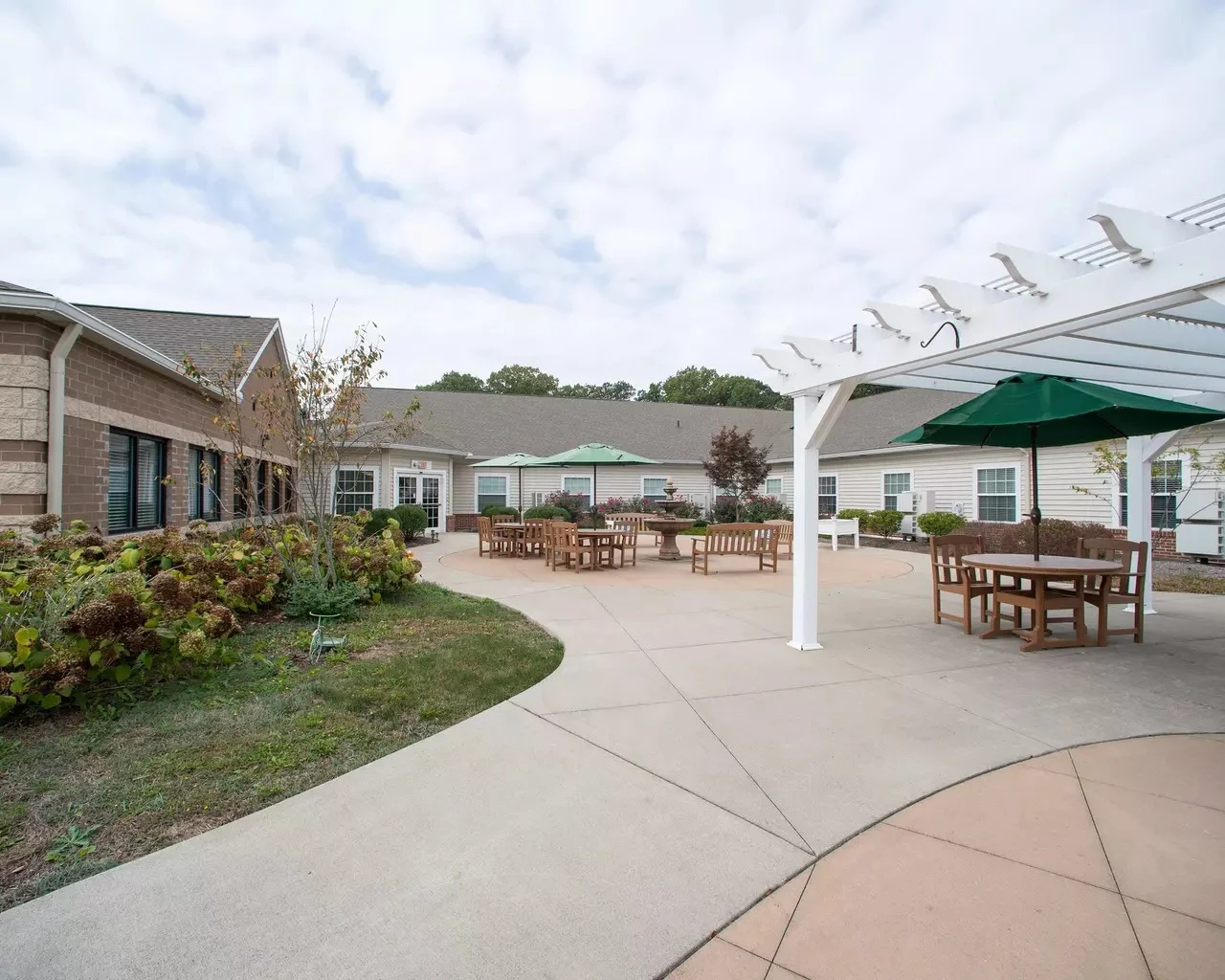 Image of Massillon Danbury (4)