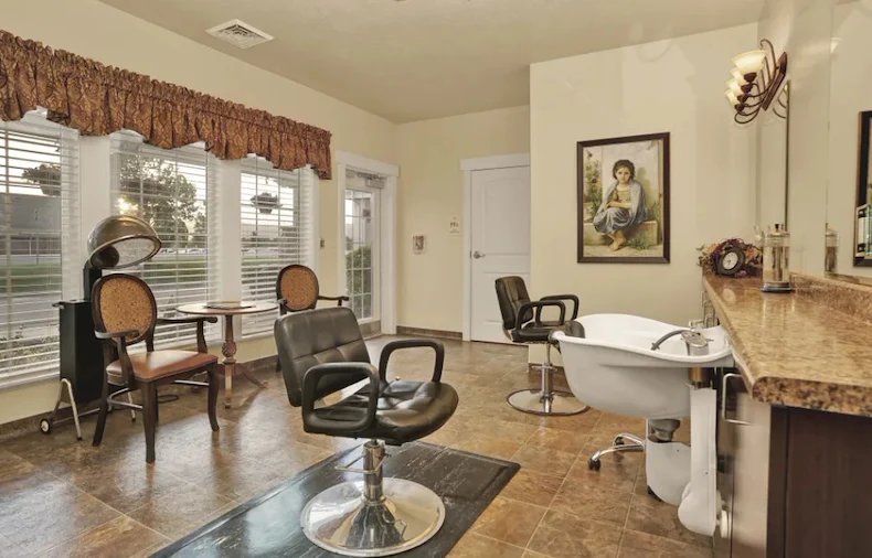 Image of Highland Glen (4)