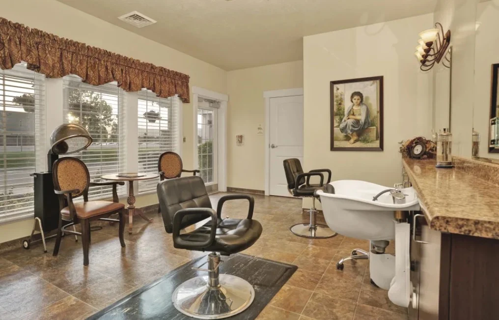 Image of Highland Glen (4)