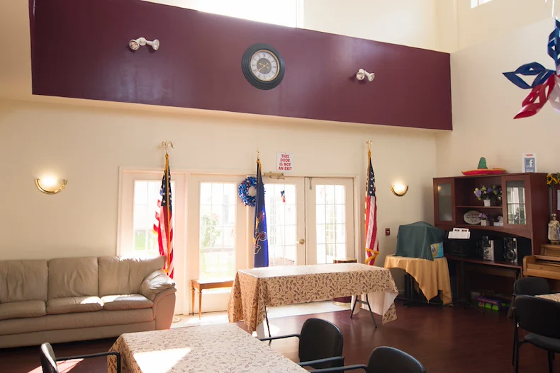 Image of Whitehall Manor (3)