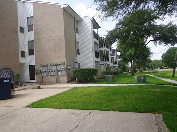 Image of Oakview Apartments (1)