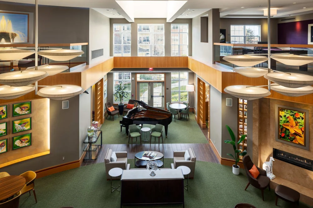All Seasons West Bloomfield independent living in West Bloomfield, MI, grand entryway and sitting area