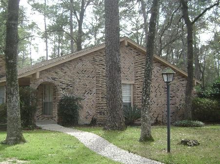 Image of Autumn Springs in Kingwood (1)
