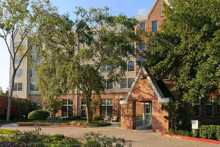 Image of The Vosswood Nursing Center (2)