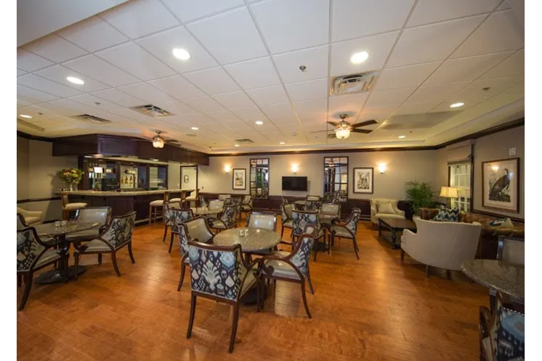 Bar and Lounge