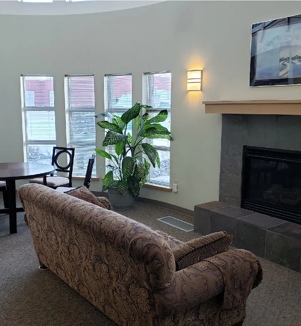 Image of George Sullivan Manor (4)