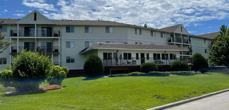 Image of Briarwood Apartments (1)