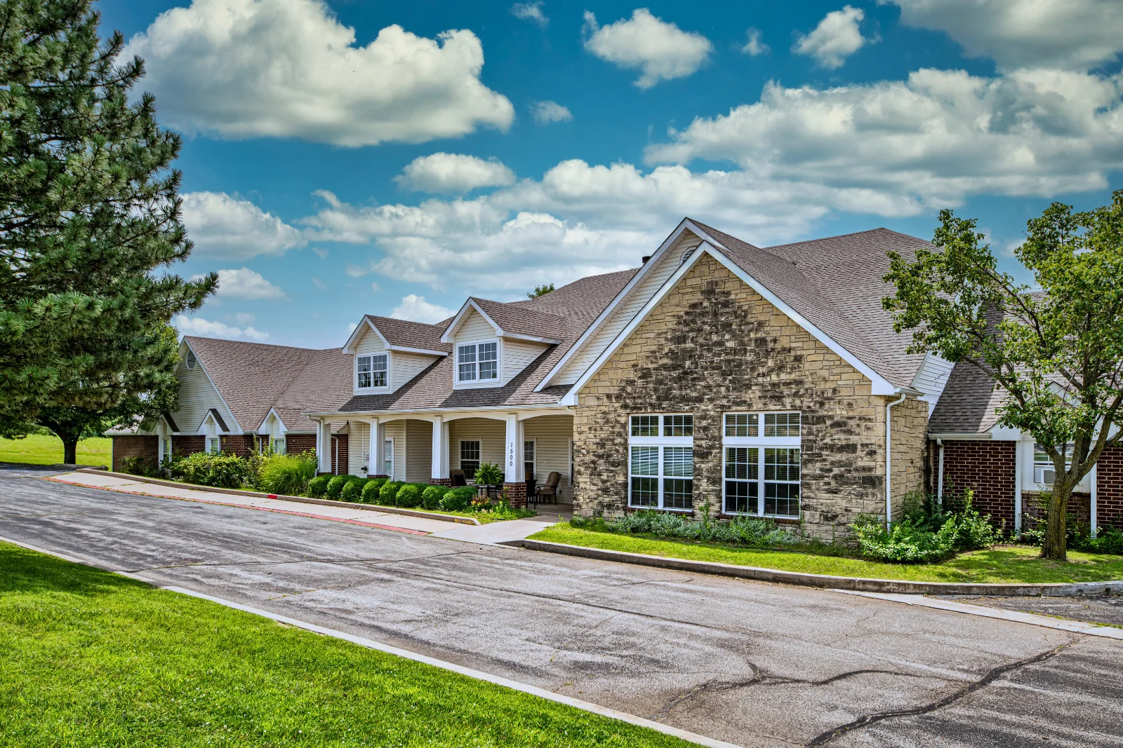 Image of Creekside Village (7)