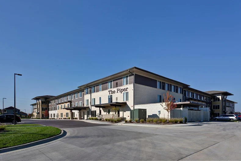 Image of The Piper (1)