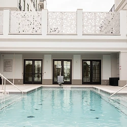 Corso Atlanta senior living community offering independent living, assisted living, memory care, and respite care in Atlanta, GA, outdoor pool