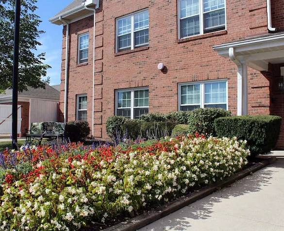 Image of Woodview Court (3)