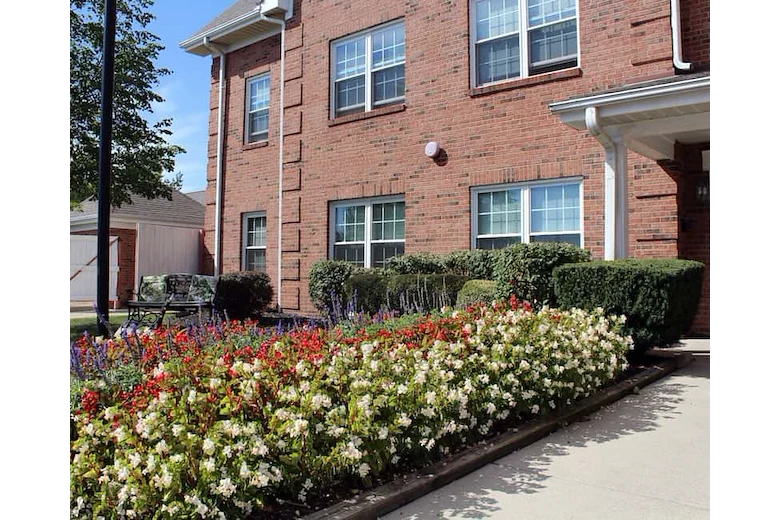 Image of Woodview Court (3)