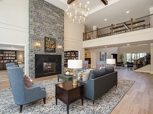 Image of Applewood Pointe of Apple Valley (3)