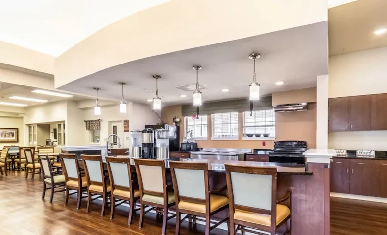 Greenridge Place Senior Assisted Living Memory Care in Westminster, CO dining room