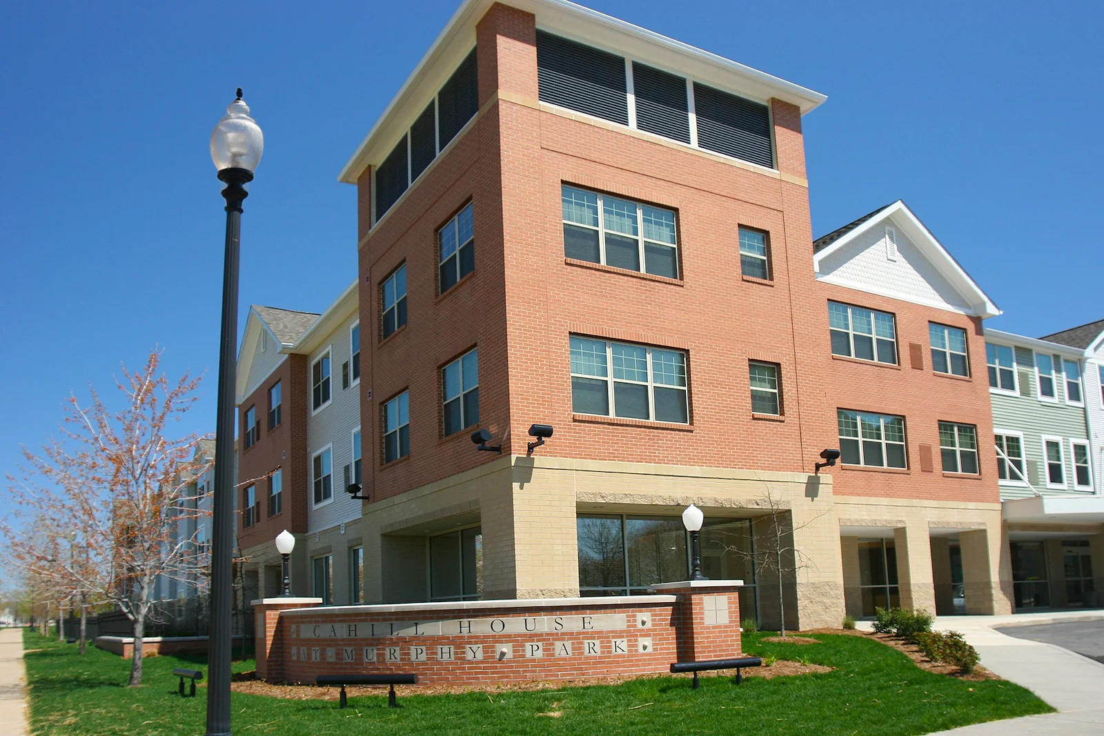 Image of Cahill House Apartments (1)