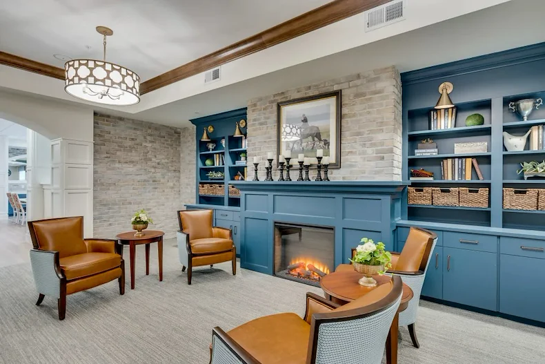 Image of Amira Choice Bloomington (3)