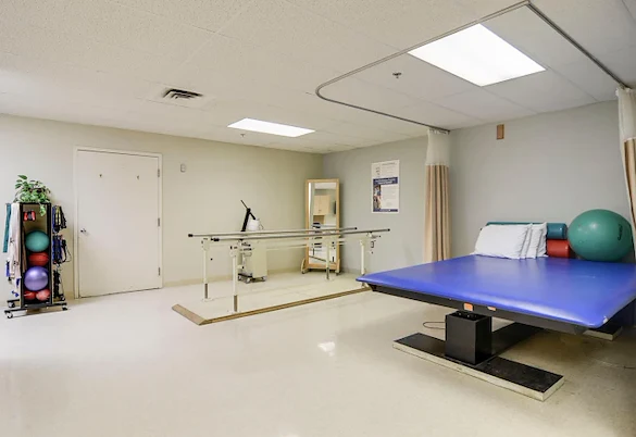 Hampton House Photo (4)