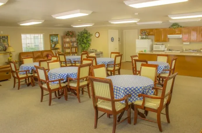 Image of Acacia Glen Senior Apartments (4)