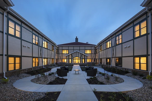 Image of Creekside at Elfindale Assisted Living (2)