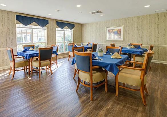 Image of Arden Courts of Chagrin Falls (6)