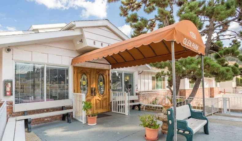 Image of Glen Park at Glendale - Boynton St (1)