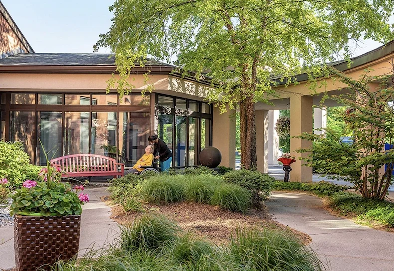 Image of Pineview Health Center at Wolf Creek (5)