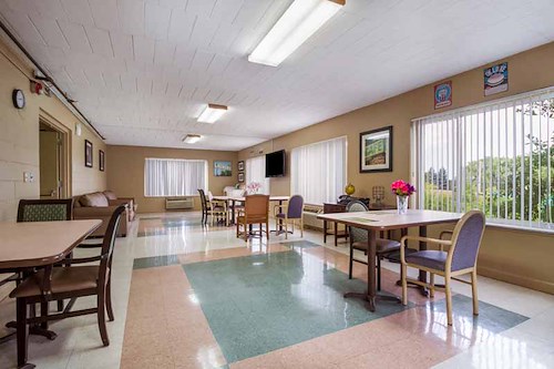 Image of Mission Point of Madison Heights (5)