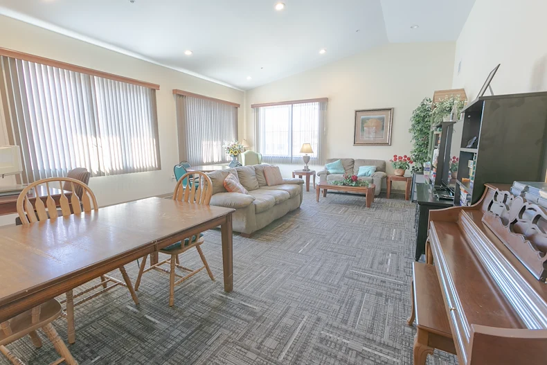 Image of Prairie Winds of Urbana (5)