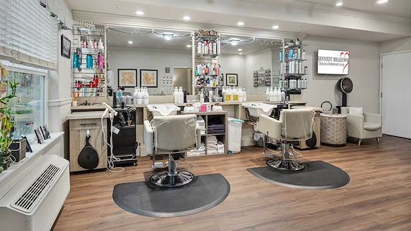 Kennedy Meadows Gracious Retirement Living Hawthorn Senior Independent Living in North Billerica, Massachusetts beauty hair salon