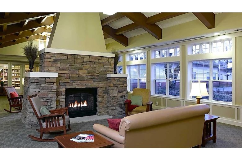 Image of Peregrine Senior Living at Guilderland (5)