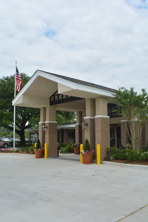 Image of Zachary Manor Nursing And Rehabilitation Center (1)