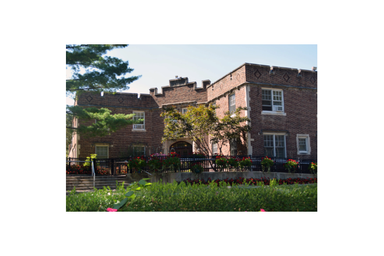 Image of Parkshore Estates Nursing & Rehab (1)
