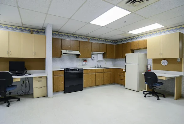 Hampton House Photo (5)