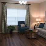 Brookdale Franklin Independent Living in Franklin, TN, apartment living room