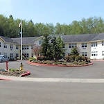 Suzanne Elise Assisted Senior Living in Seaside, Oregon front exterior