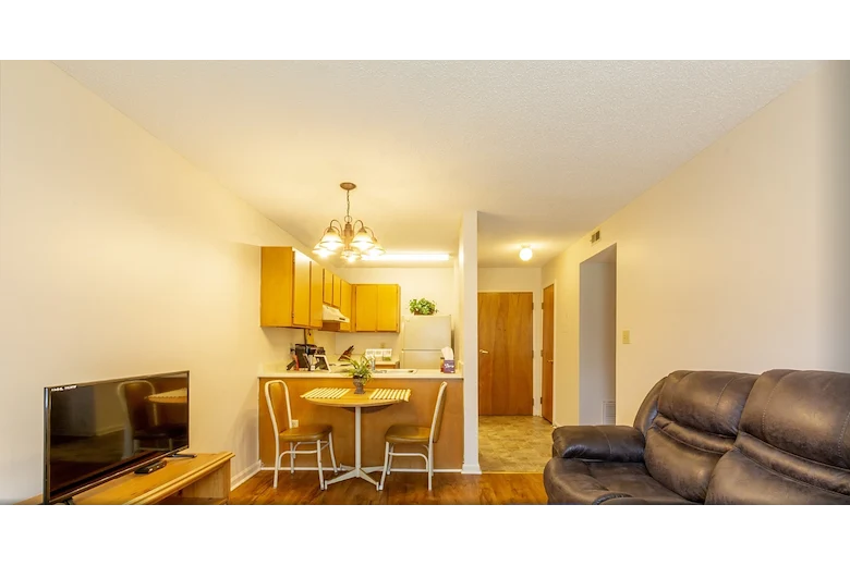 Image of Knollwood Retirement Center (5)