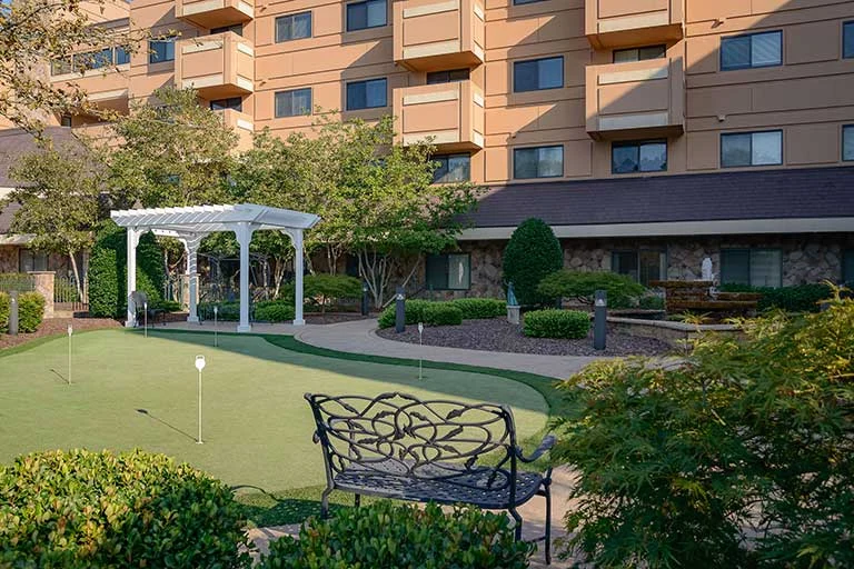 Image of Garden Plaza at Cleveland (10)