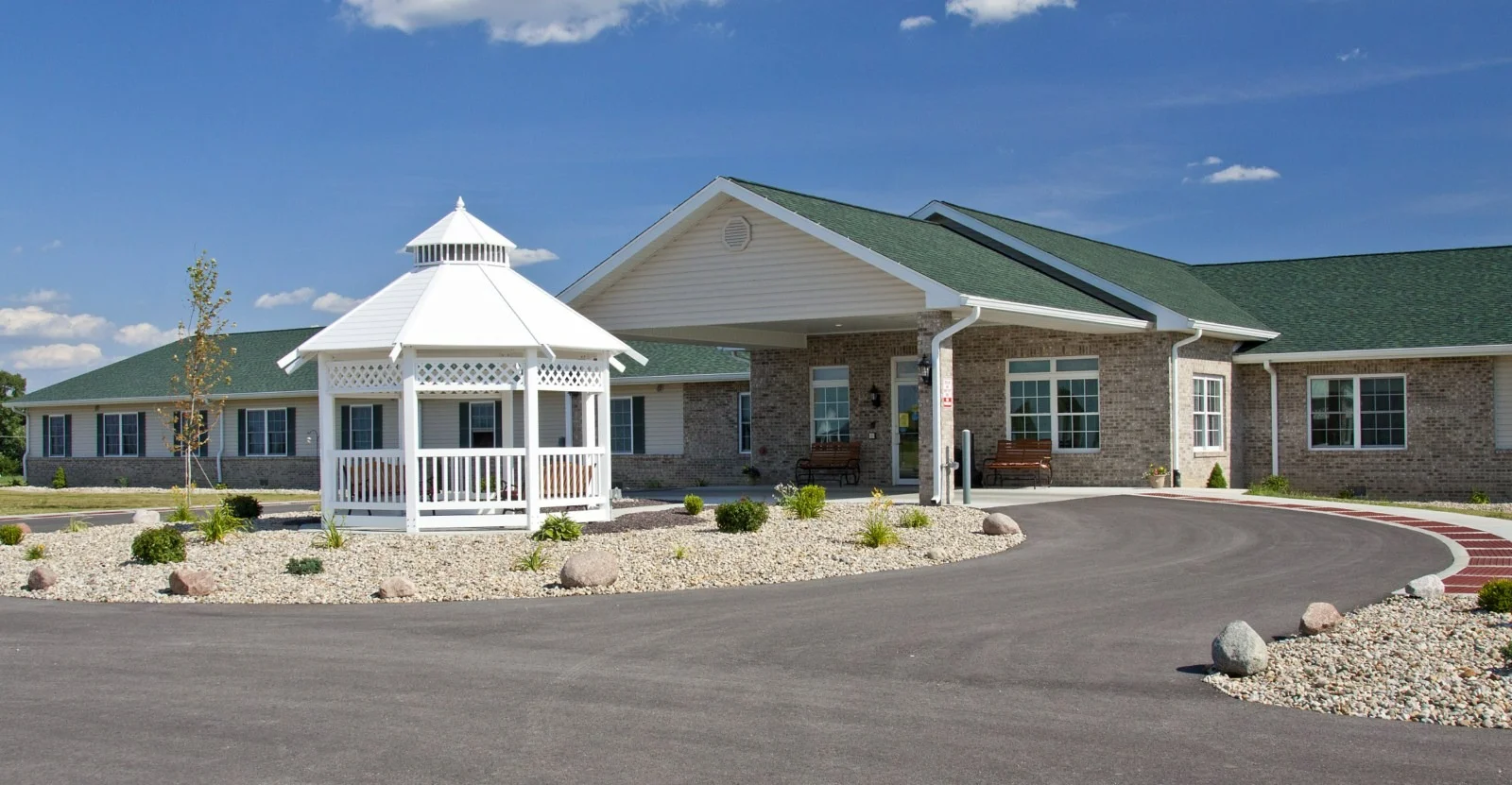 Image of High Point Residence Jerseyville (1)