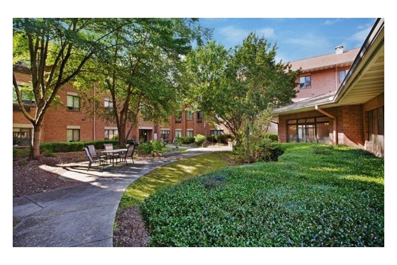 Image of Independence Village of Olde Raleigh (2)