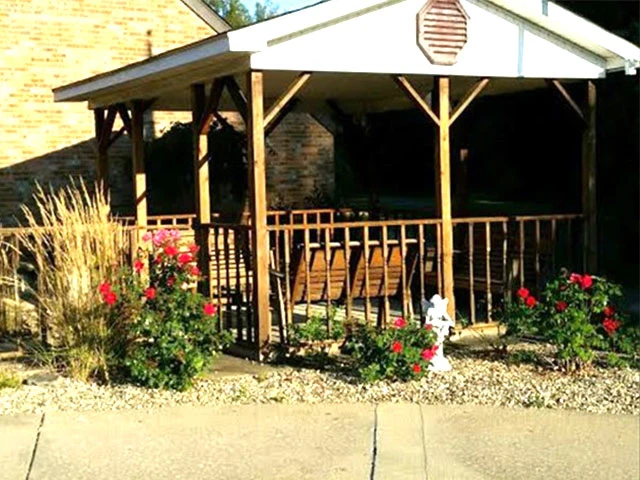 Image of Arbors at Woodsfield (5)