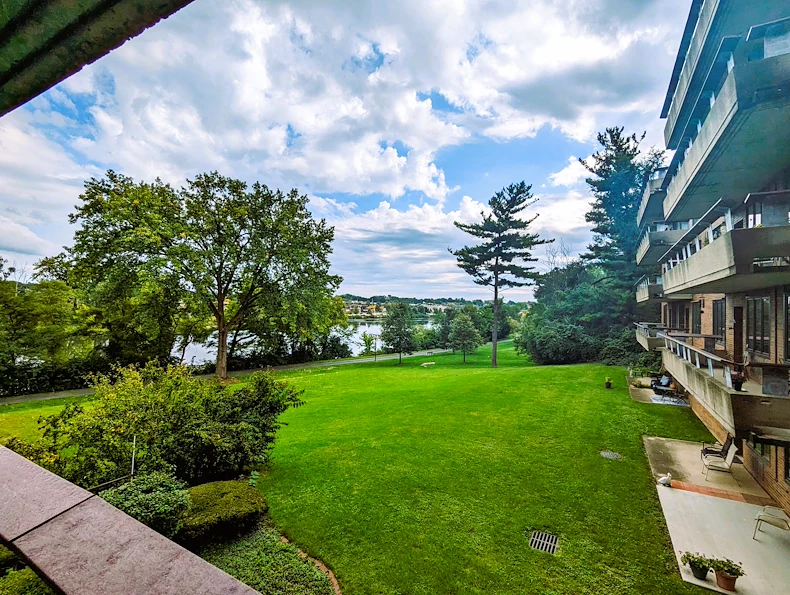 Image of Plum Landing Retirement Community (2)