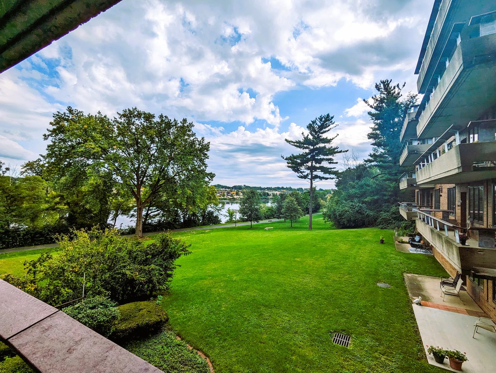 Image of Plum Landing Retirement Community (2)