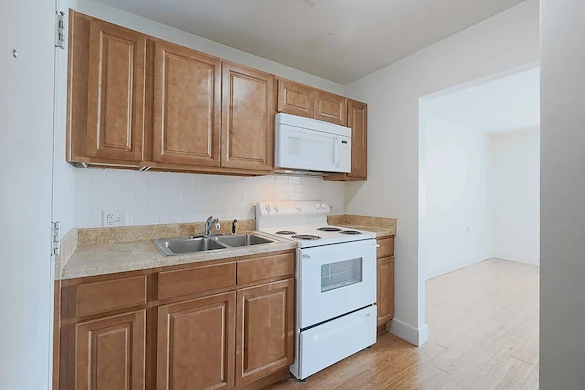 Image of John Calvin Manor Apartments (7)