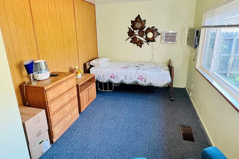 Image of Giselle's Care Home 2 (2)