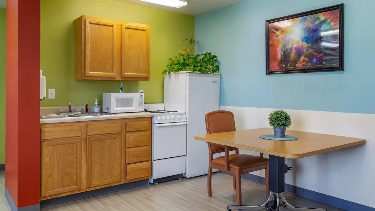 Image of Hillsboro Rehabilitation & Health Care Center (8)