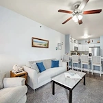 Image of College View Manor (4)