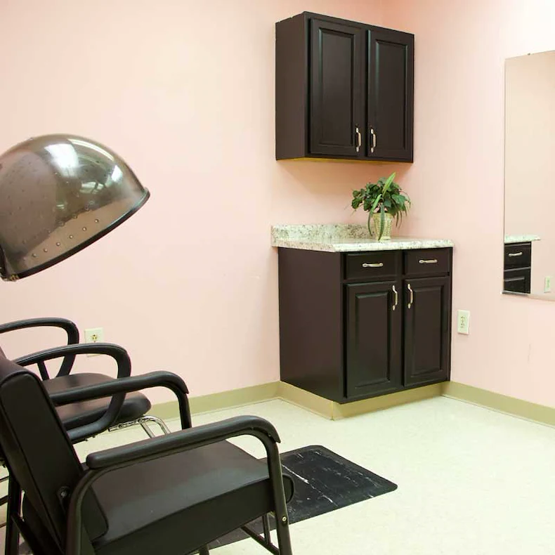 Image of Magnolia Manor Of Columbus Nursing Center - East (3)