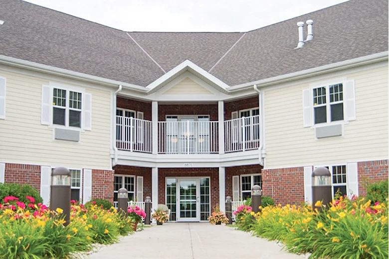 Image of Clifden Court North (8)